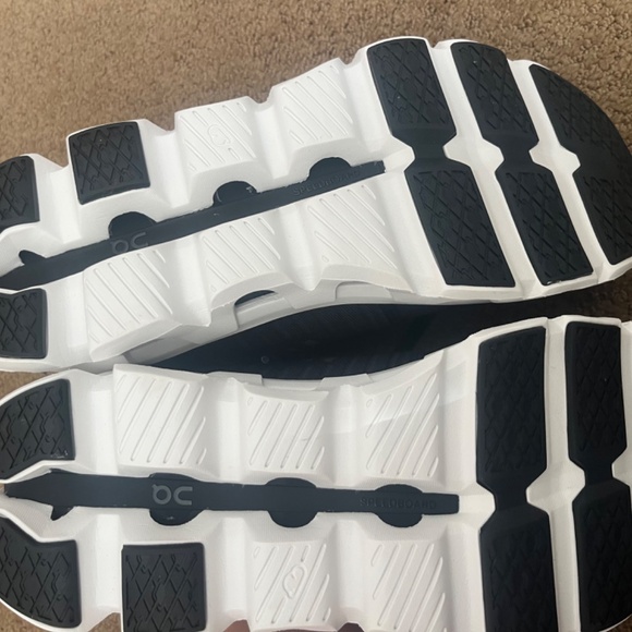 Cloudswift 4 Running Shoe (Women) new without box - Picture 11 of 11